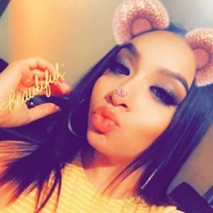 Meet your Posher, Angelique